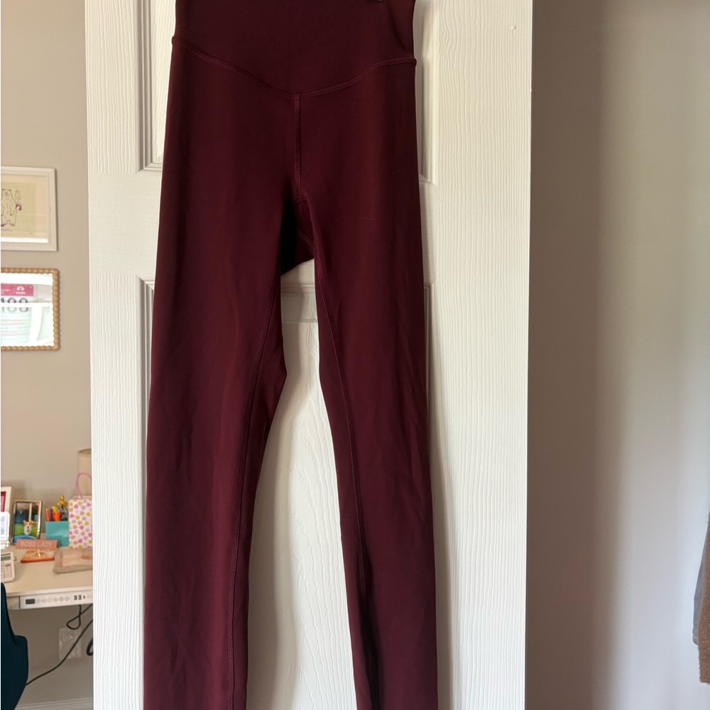 Lululemon women’s wunder under smooth cover 25”